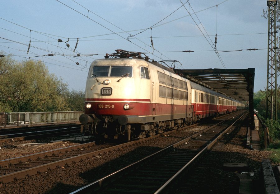 EC 74 19-04-1990
